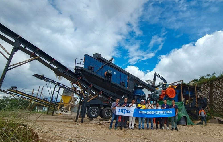 Trituradora Móvil 4 en 1 de Tipo Neumático de Piedra en Indonesia