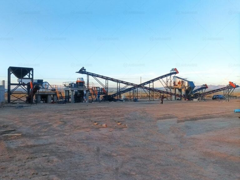 70TPH Planta de Trituración Estacionaria para Piedra de Río en Perú